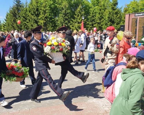 Митинг в лаишевском парке Победы собрал тысячи людей