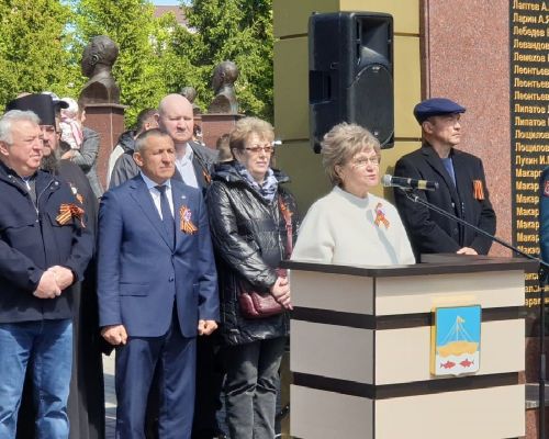 Митинг в лаишевском парке Победы собрал тысячи людей