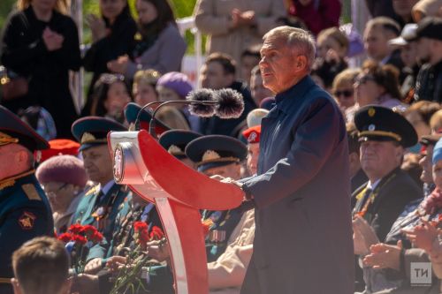 Рустам Минниханов: Наш долг – оберегать традиции Победы и передавать из поколения в поколение историческую правду