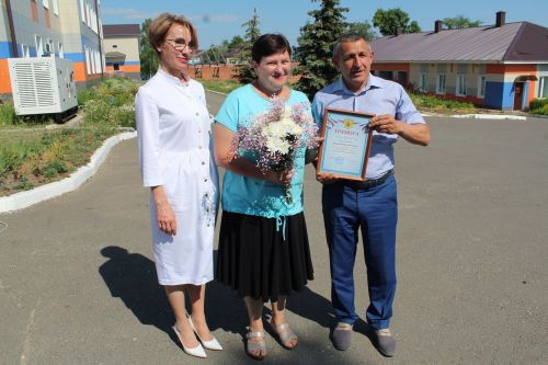 Глава Лаишевского района поздравил медицинских работников с Днем медика