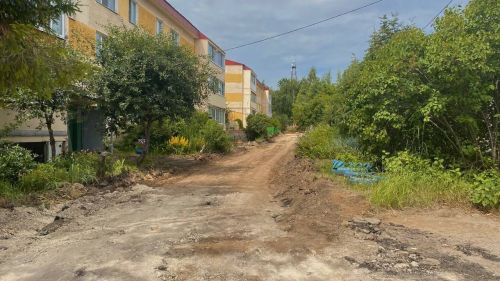 Началось благоустройство двора по улице Лебедевой в Лаишево