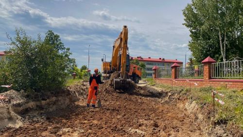 Началось благоустройство двора по улице Лебедевой в Лаишево