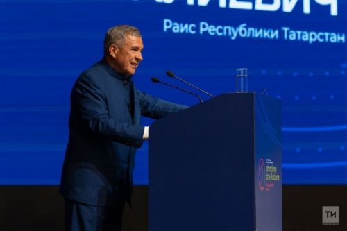 Генеральный директор АО «Транснефть — Прикамье» Олег Балабанов встретился с Раисом Республики Татарстан Рустамом Миннихановым