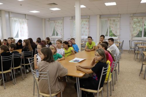 В детском оздоровительном лагере «Липки» говорили о здоровом образе жизни и правильном питании