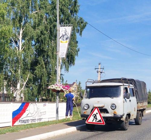 В Лаишеве проходит субботник
