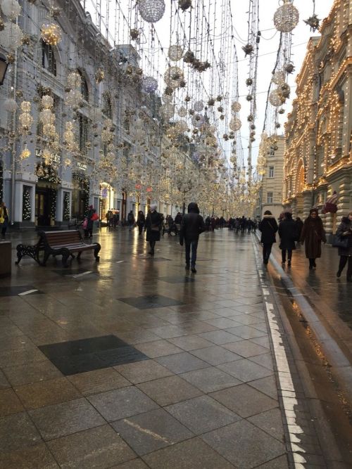 Данил Романов делится фотографиями с красотами Камчатки, Москвы, Крыма и Питера