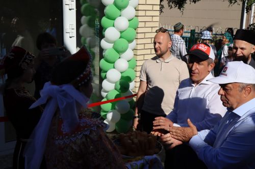 В селе Нармонка Лаишевского района открылся пункт бесплатной питьевой воды Родник — Чишмә
