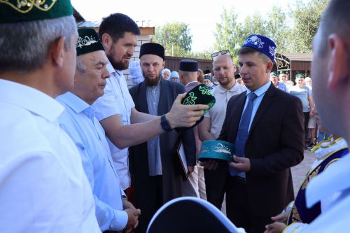 В селе Нармонка Лаишевского района открылся пункт бесплатной питьевой воды Родник — Чишмә