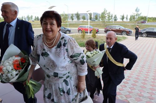 Полвека вместе рука об руку: жители Лаишевского района Данис и Талия отмечают золотую свадьбу