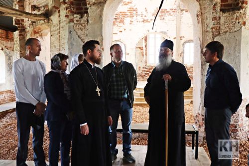 В селе Державино Лаишевского района митрополит Кирилл совершил Божественную литургию