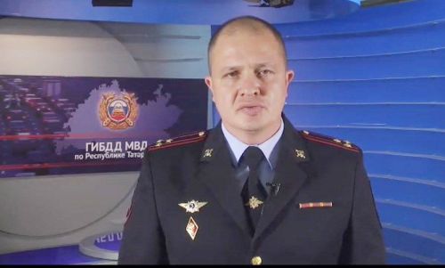 Обращение начальника Управления Госавтоинспекции МВД по РТ Рустема Гарипова к школьникам и их родителям