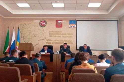 Лаеш районында бакча коммерцияле булмаган ширкәтләре рәисләре очрашты