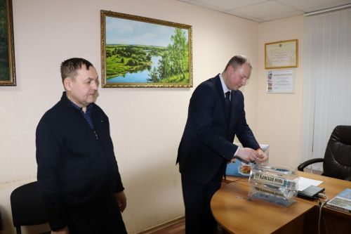 В редакции газеты «Камская новь» разыграли аэрогриль среди подписчиков