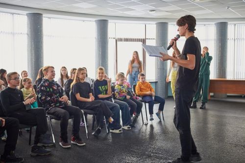 В Лаишевском районе отдыхают и тренируются молодые пловцы и молодежные активисты
