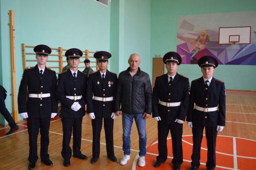 Лаишевские студенты соревновались в «Гонке героев»