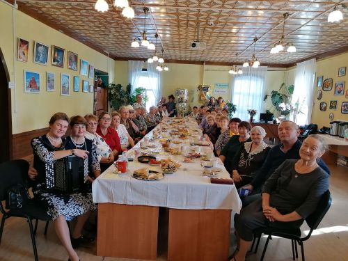 В Лаишевской библиотеке поздравляли жителей золотого возраста