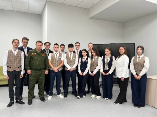 Лицеисты встретились с ветераном боевых действий на Северном Кавказе