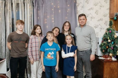 РФ Дәүләт Думасы депутаты Лаеш районының күп балалы гаиләләренә бүләкләр әзерләде