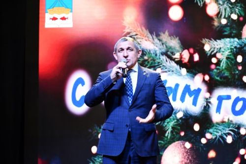 Елка с участием главы Лаишевского района состоялась в районном доме культуры