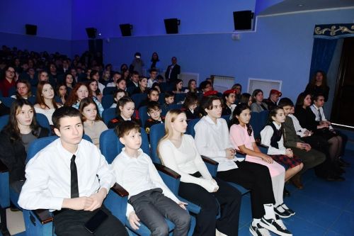 Елка с участием главы Лаишевского района состоялась в районном доме культуры