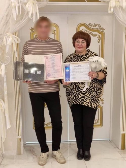 Лаешта МХО катнашучысы һәм аның сөйгәне туй үткәрде