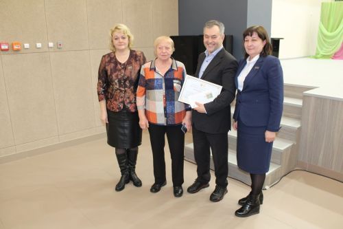 Жители Орловского поселения обсудили проблемы с руководством Лаишевского района