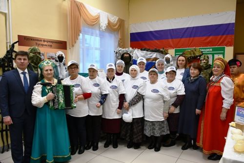 В Нармонке встреча с жителями сельского поселения началась с небольшой концертной программы