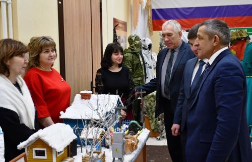 В Нармонке встреча с жителями сельского поселения началась с небольшой концертной программы