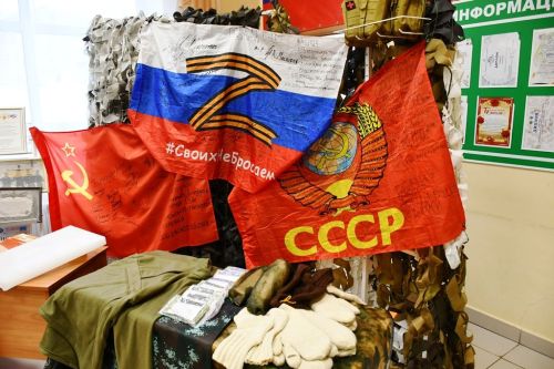 В Нармонке встреча с жителями сельского поселения началась с небольшой концертной программы