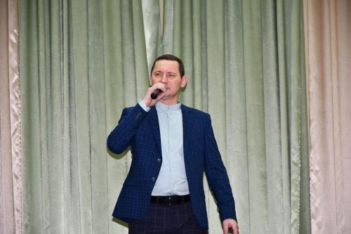 В Нармонке встреча с жителями сельского поселения началась с небольшой концертной программы
