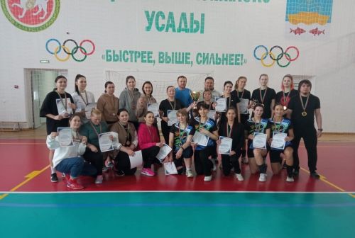 Женский день в Лаишевском районе отметили волейбольным турниром