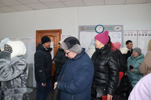 Сегодня с утра на избирательных участках в Лаишево наблюдалась особая активность
