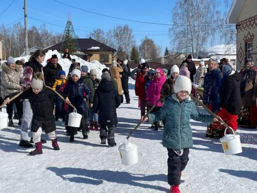 Ансамбль «Русская душа» голосовал всем коллективом