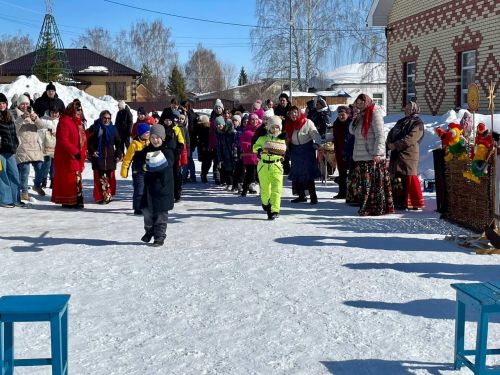 Ансамбль «Русская душа» голосовал всем коллективом