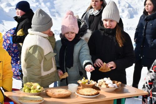 В Каипах широко отпраздновали последний день Масленицы