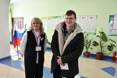 В Сокурах впервые проголосовал Кирилл Морозов