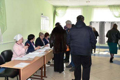 В Сокурах впервые проголосовал Кирилл Морозов