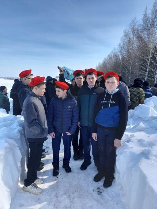 В Кирбях в последний путь проводили воина-интернационалиста