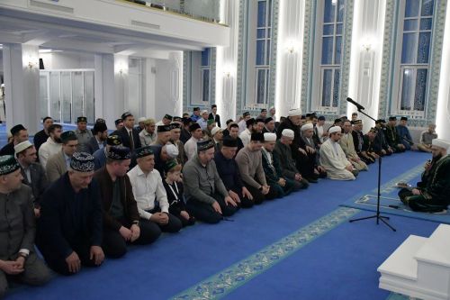 В Соборной мечети г.Лаишево прошел первый ифтар