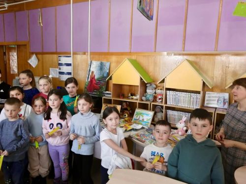 Лаишевские библиотекари познакомили детей с журналами их фондов учреждения