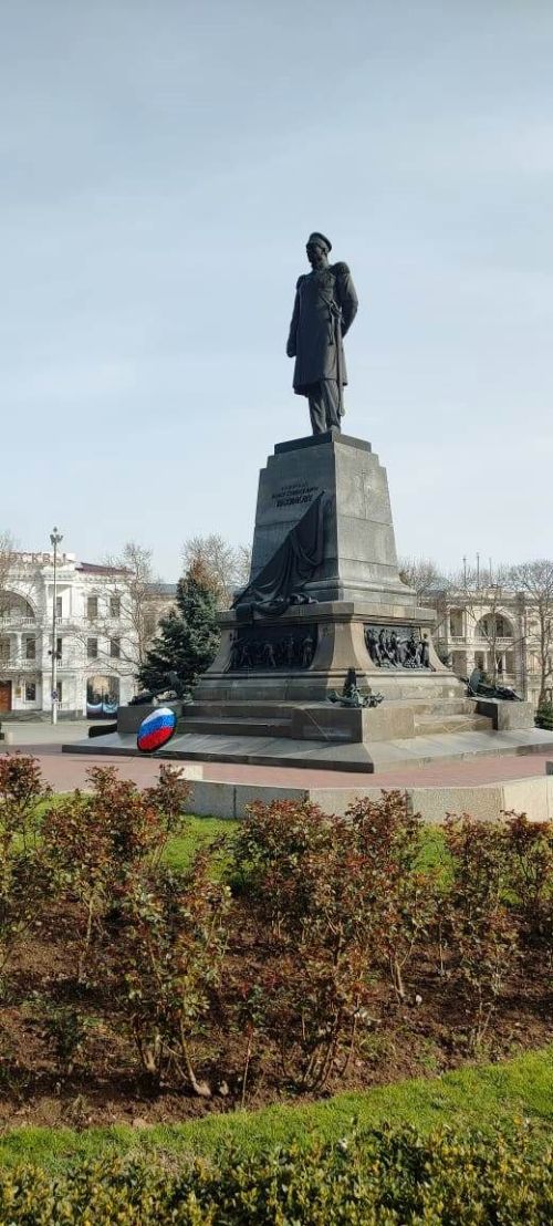 В Севастополе работают поисковики
