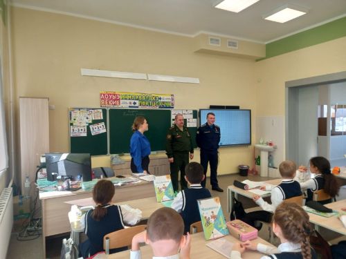 Лицеисты Лаишевского района встретились с будущим летчиком