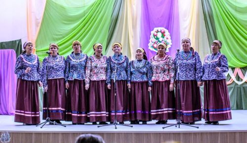 На концерт в Орел приехали жители близлежащих сел