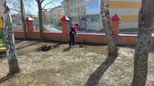 С каждым днем Лаишево пробуждается от долгой зимы и становится чище