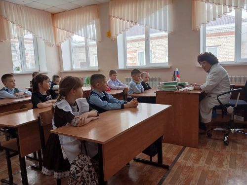 Лаишевским первоклассникам рассказали о здоровом образе жизни