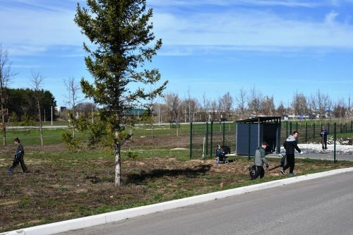 Субботник еще больше сплотил жителей Лаишева