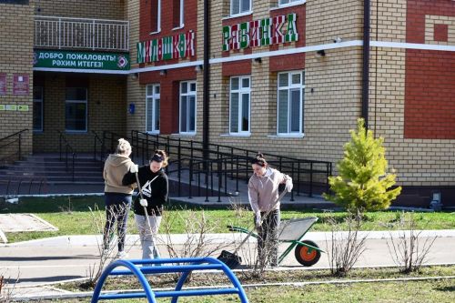 Субботник еще больше сплотил жителей Лаишева