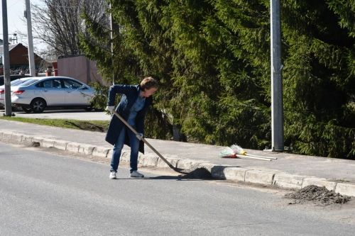 Субботник еще больше сплотил жителей Лаишева