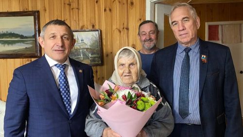 Глава Лаишевского района Ильдус Зарипов встретился с участниками событий в годы Великой Отечественной войны