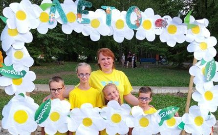 Светлана Никифорова: Берегите свои семьи! Любите своих родителей и детей!